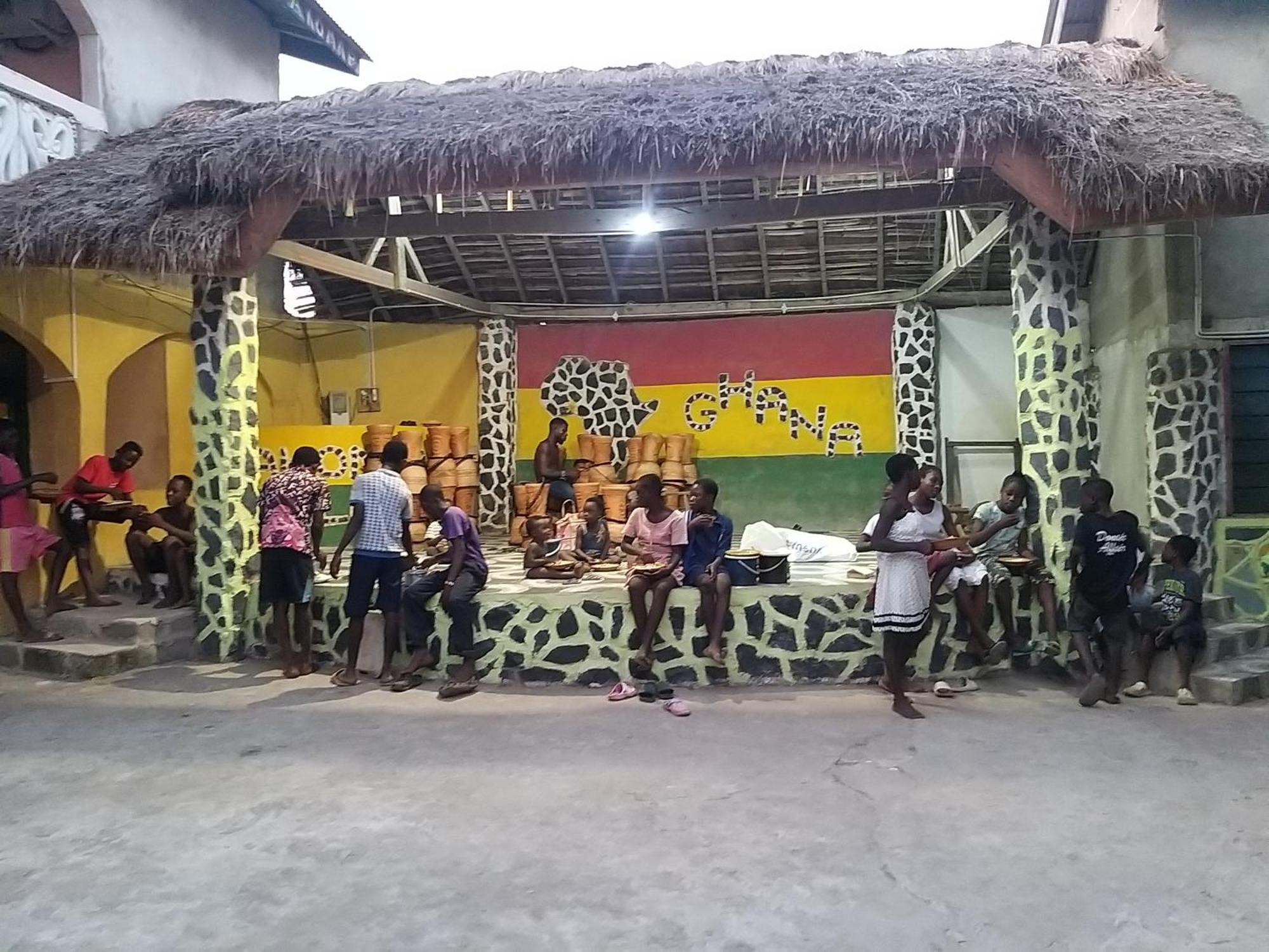 Akomapa Village Elmina Exterior foto