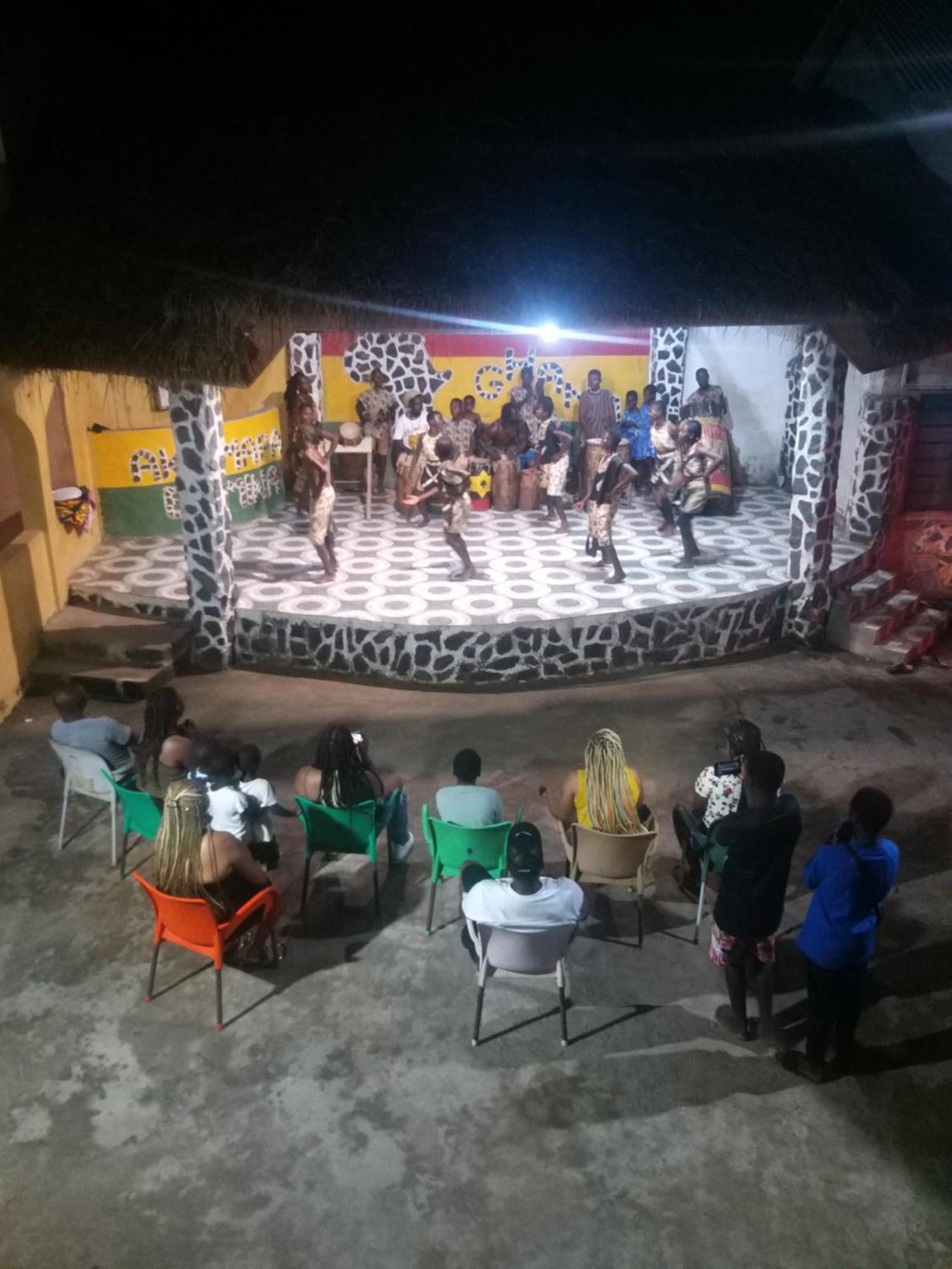 Akomapa Village Elmina Exterior foto